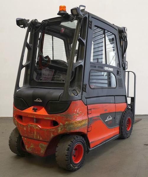 Linde E 25 387 - Electric forklift: picture 2 Linde E 25 387 - Electric forklift: picture 2