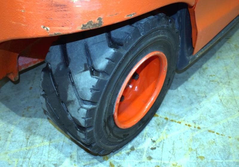 Electric forklift Linde E 30 L 387: picture 9