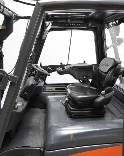 Linde E 40/600 H 388 - Electric forklift: picture 3 Linde E 40/600 H 388 - Electric forklift: picture 3