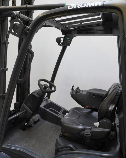 Linde H 30 T 1202 - LPG forklift: picture 4 Linde H 30 T 1202 - LPG forklift: picture 4
