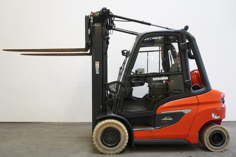 Linde H 30 T 1202 - LPG forklift: picture 4 Linde H 30 T 1202 - LPG forklift: picture 4