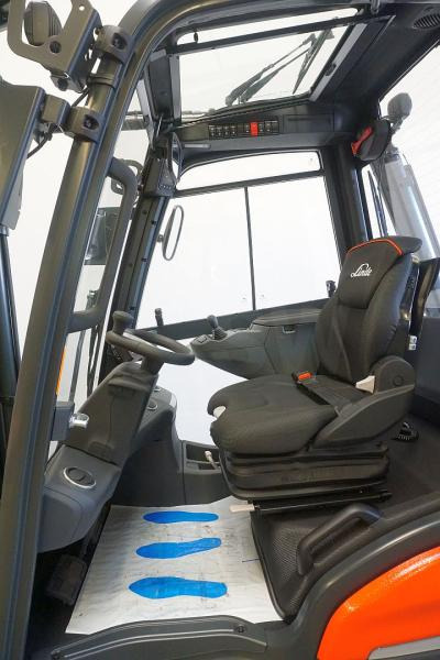 Linde H 35 D 1202 - Diesel forklift: picture 3 Linde H 35 D 1202 - Diesel forklift: picture 3