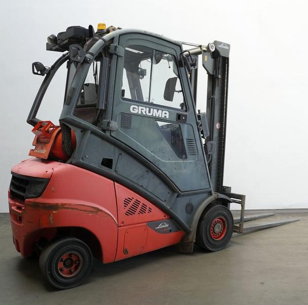 Linde H 35 T EVO 393-02 - LPG forklift: picture 2 Linde H 35 T EVO 393-02 - LPG forklift: picture 2
