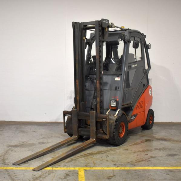 Linde H 35 T EVO 393-02 - LPG forklift: picture 1 Linde H 35 T EVO 393-02 - LPG forklift: picture 1