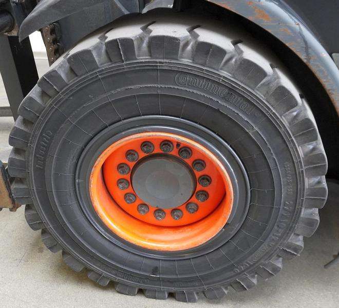 Linde H 35 T EVO 393-02 - LPG forklift: picture 5 Linde H 35 T EVO 393-02 - LPG forklift: picture 5