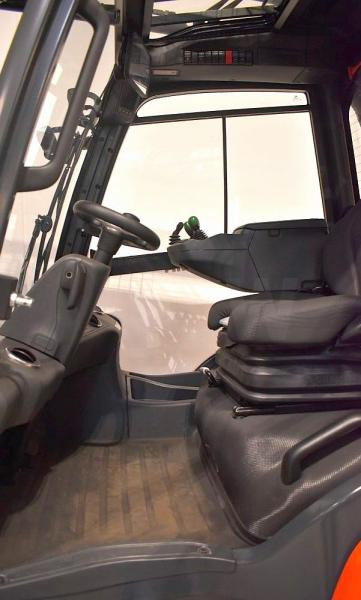 Linde H 50 D/600 1204-01 - Diesel forklift: picture 3 Linde H 50 D/600 1204-01 - Diesel forklift: picture 3
