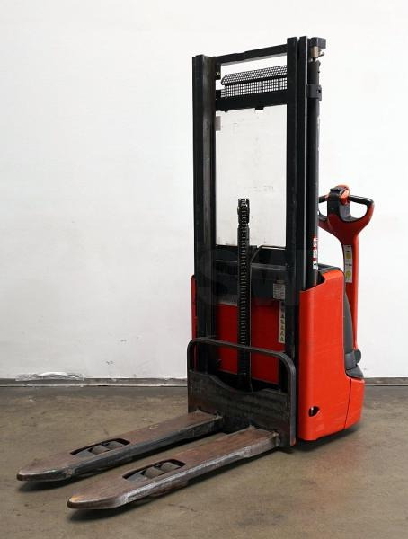 Linde L 12 1172 - Stacker: picture 2 Linde L 12 1172 - Stacker: picture 2