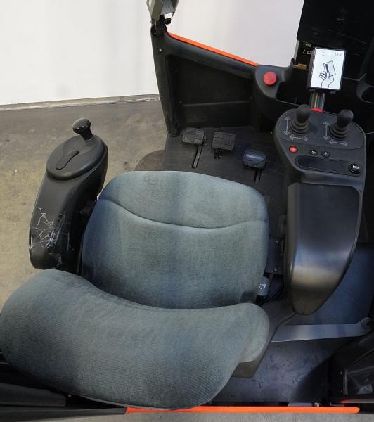 Linde R 17 X 116-03 - Reach truck: picture 3 Linde R 17 X 116-03 - Reach truck: picture 3