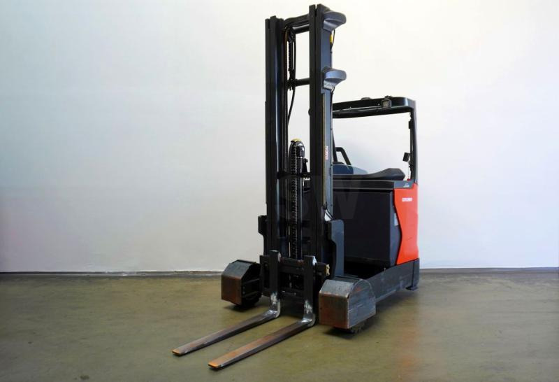 Linde R 20 G 1120 - Reach truck: picture 2 Linde R 20 G 1120 - Reach truck: picture 2
