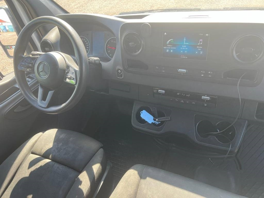 Mercedes-Benz Sprinter 316 CDI serie 1818 - Panel van: picture 4 Mercedes-Benz Sprinter 316 CDI serie 1818 - Panel van: picture 4