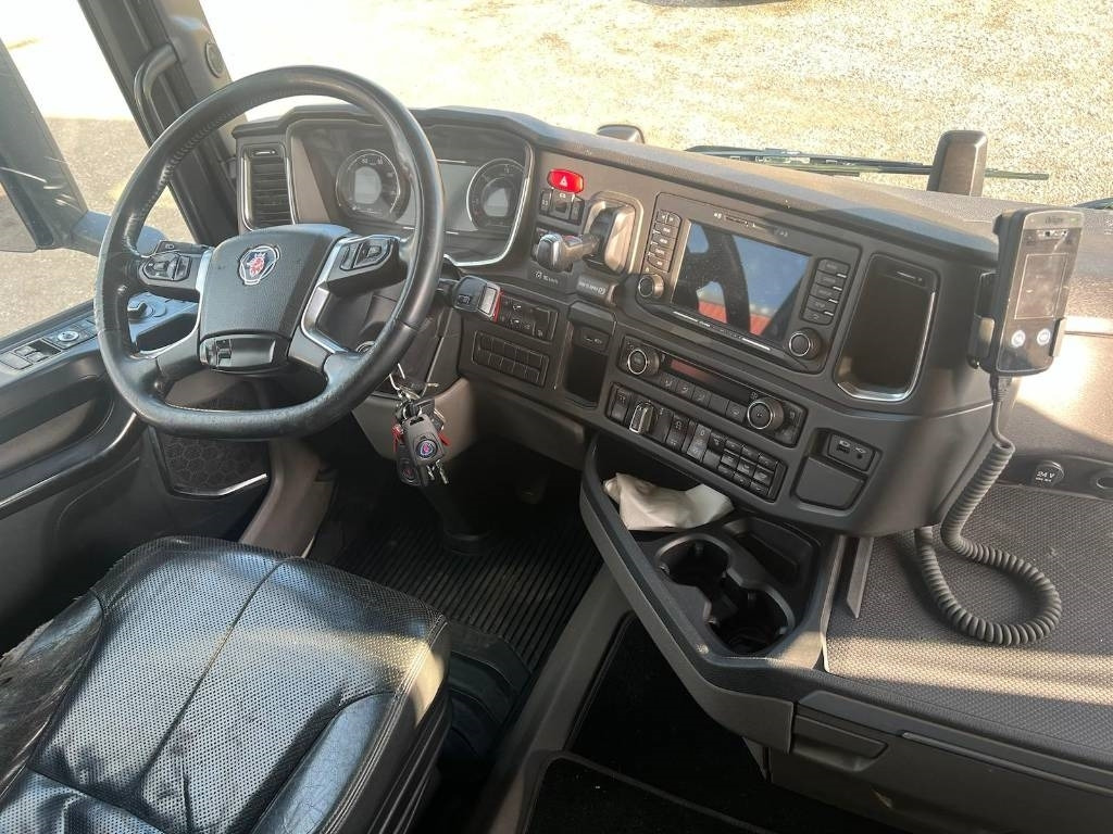 Scania R500 B 6X2*4 NB serie 5069 - Refrigerator truck: picture 5 Scania R500 B 6X2*4 NB serie 5069 - Refrigerator truck: picture 5