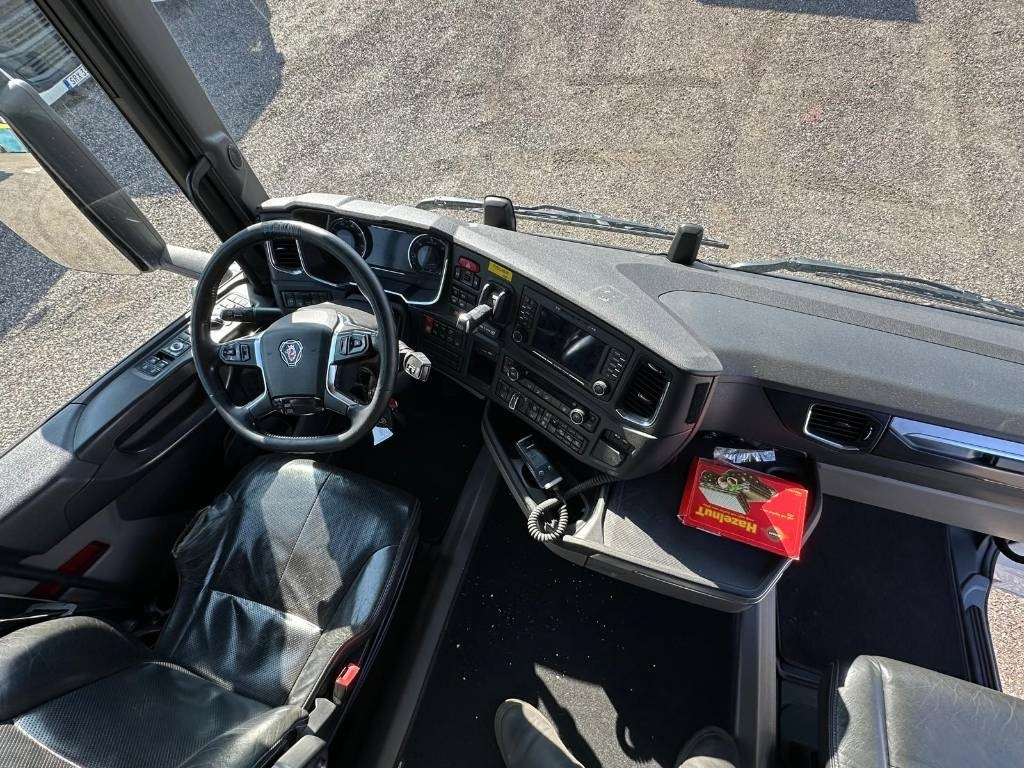 Scania R500B6X2*4NB serie 2541 - Refrigerator truck: picture 3 Scania R500B6X2*4NB serie 2541 - Refrigerator truck: picture 3