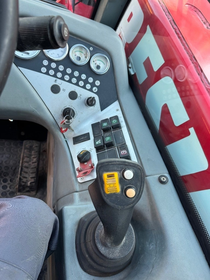 Telescopic handler Faresin FH 3000/08: picture 16