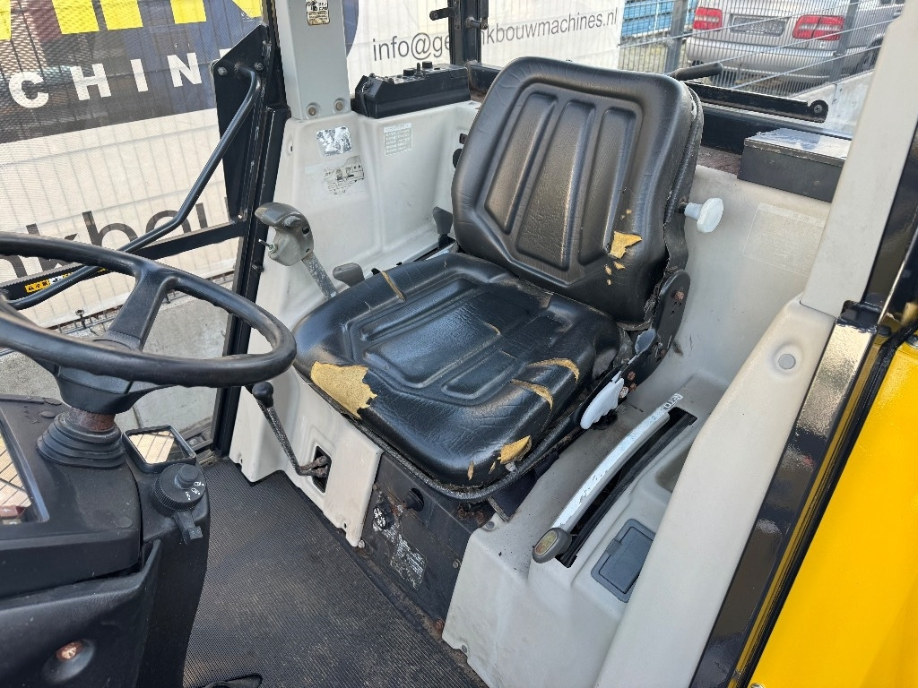 Farm tractor Yanmar CT 55: picture 8