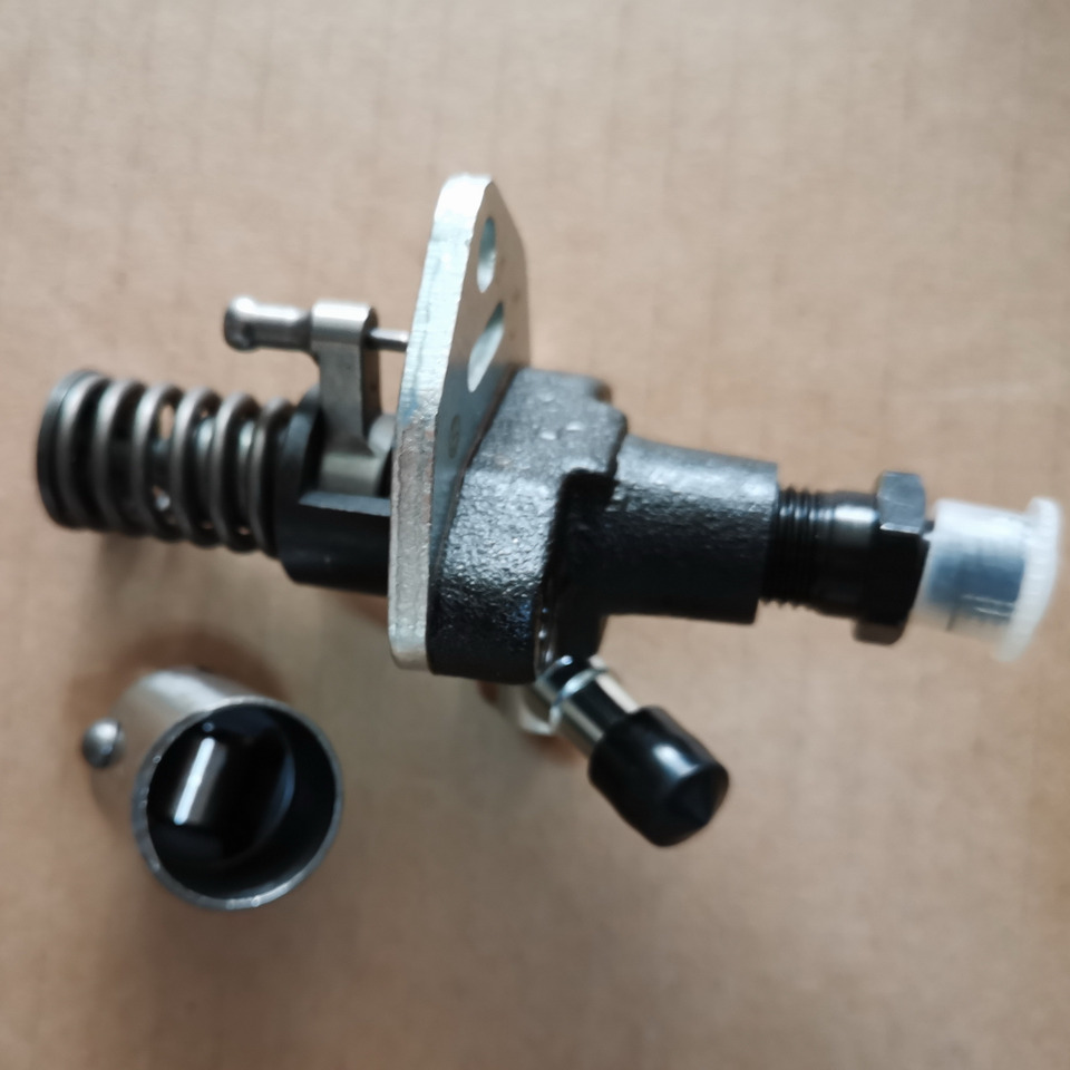 KOOP ENGINE KD192FC Original Fuel Injector - Injector for Wheel loader: picture 1 KOOP ENGINE KD192FC Original Fuel Injector - Injector for Wheel loader: picture 1