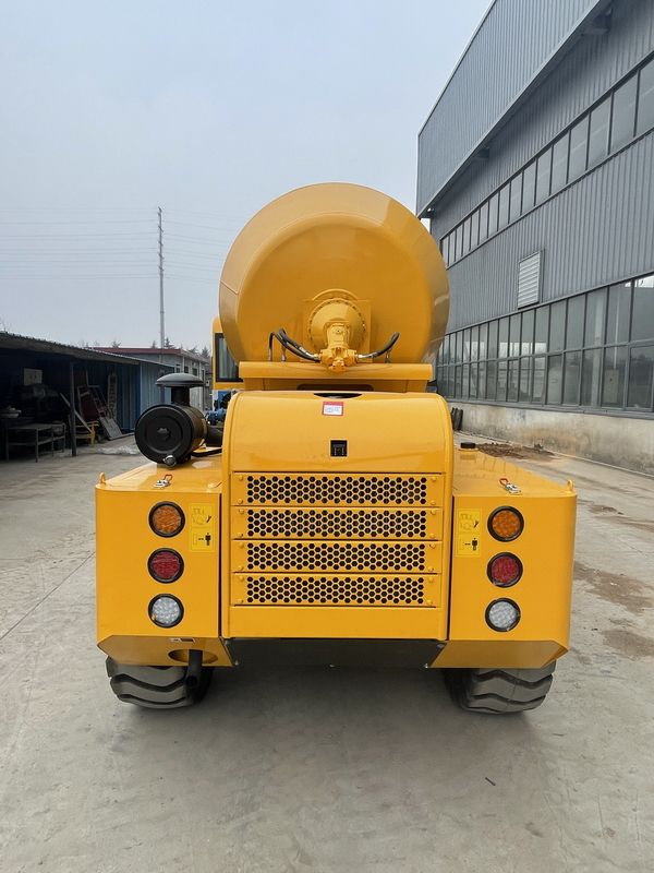 QINGDAO PROMISING 3.5CBM Concrete Mixer Truck with Self-Loading Bucket CML350 - Concrete mixer truck: picture 4 QINGDAO PROMISING 3.5CBM Concrete Mixer Truck with Self-Loading Bucket CML350 - Concrete mixer truck: picture 4