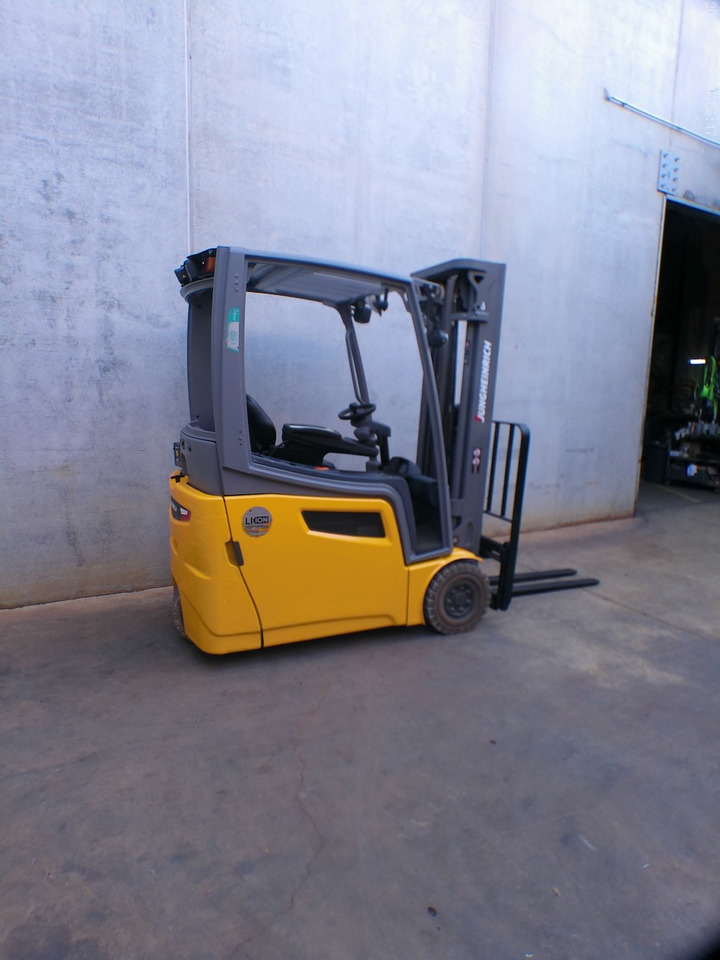 Jungheinrich EFG 216k 480 DZ Li-Ion - Electric forklift: picture 2 Jungheinrich EFG 216k 480 DZ Li-Ion - Electric forklift: picture 2