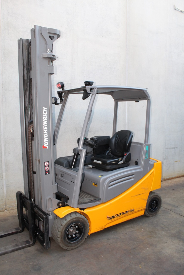 Jungheinrich EFG 318 600 DZ LI-ION - Electric forklift: picture 3 Jungheinrich EFG 318 600 DZ LI-ION - Electric forklift: picture 3