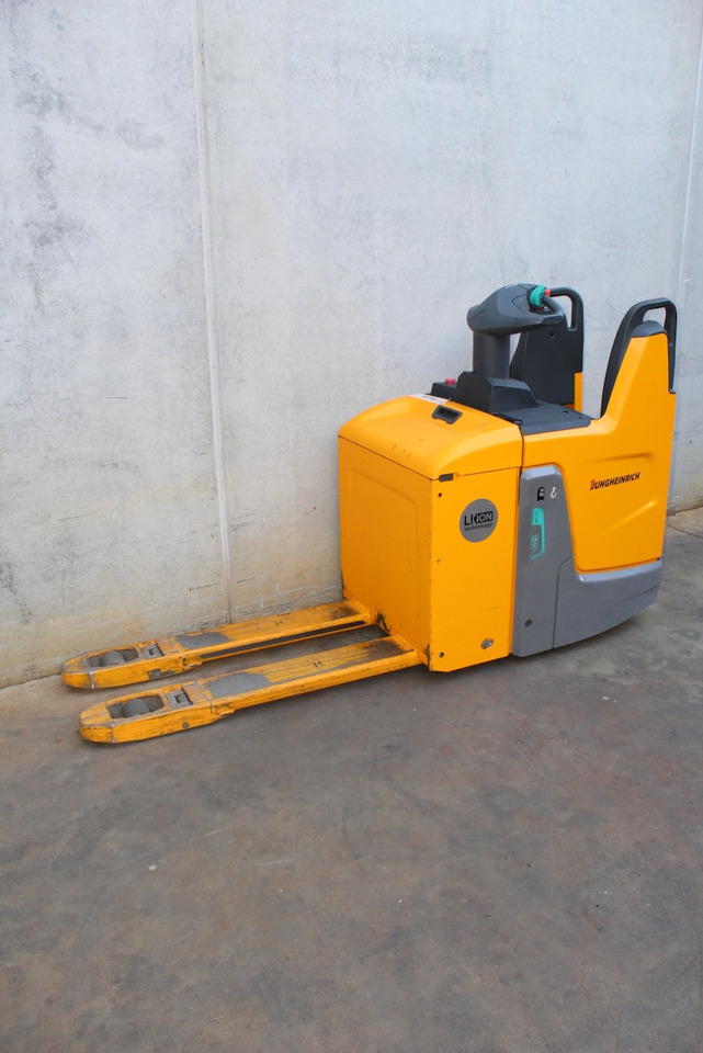 Jungheinrich ERE 120 LI-ION - Pallet truck: picture 2 Jungheinrich ERE 120 LI-ION - Pallet truck: picture 2