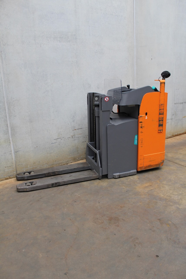 Jungheinrich ESD 120 166 ZT - Stacker: picture 2 Jungheinrich ESD 120 166 ZT - Stacker: picture 2