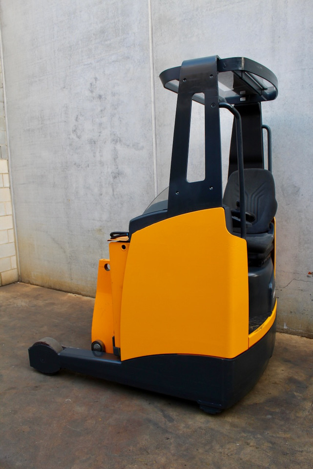 Jungheinrich ETV 214 872 DZ - Reach truck: picture 4 Jungheinrich ETV 214 872 DZ - Reach truck: picture 4