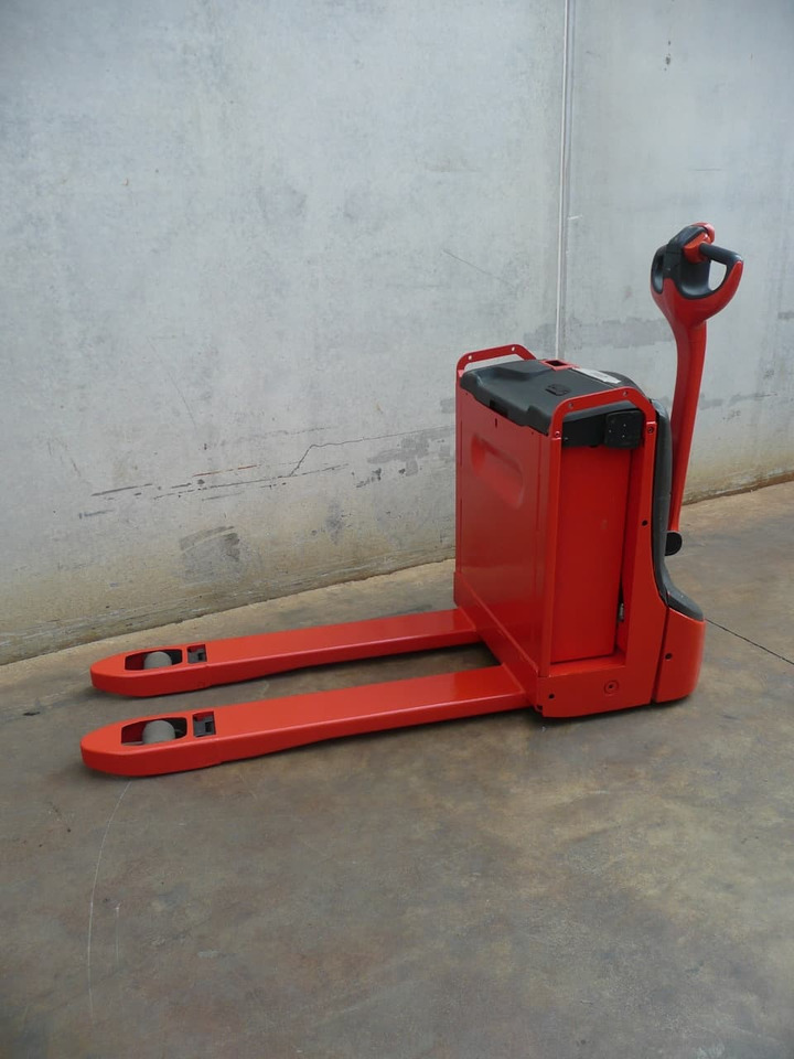 Linde T 16 - Pallet truck: picture 2 Linde T 16 - Pallet truck: picture 2