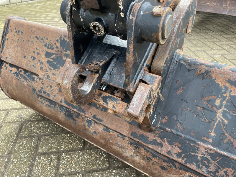 Mini excavator JCB 35Z-1: picture 19