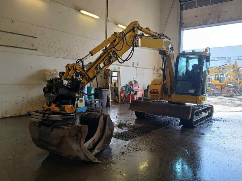 Komatsu PC78US-10 - Mini excavator: picture 3 Komatsu PC78US-10 - Mini excavator: picture 3