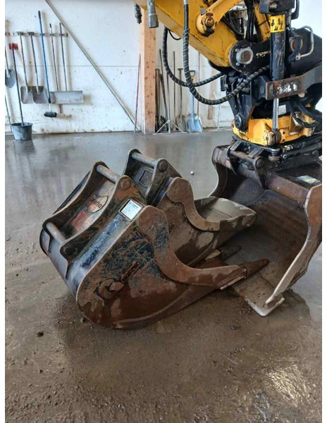 Komatsu PC78US-10 - Mini excavator: picture 4 Komatsu PC78US-10 - Mini excavator: picture 4