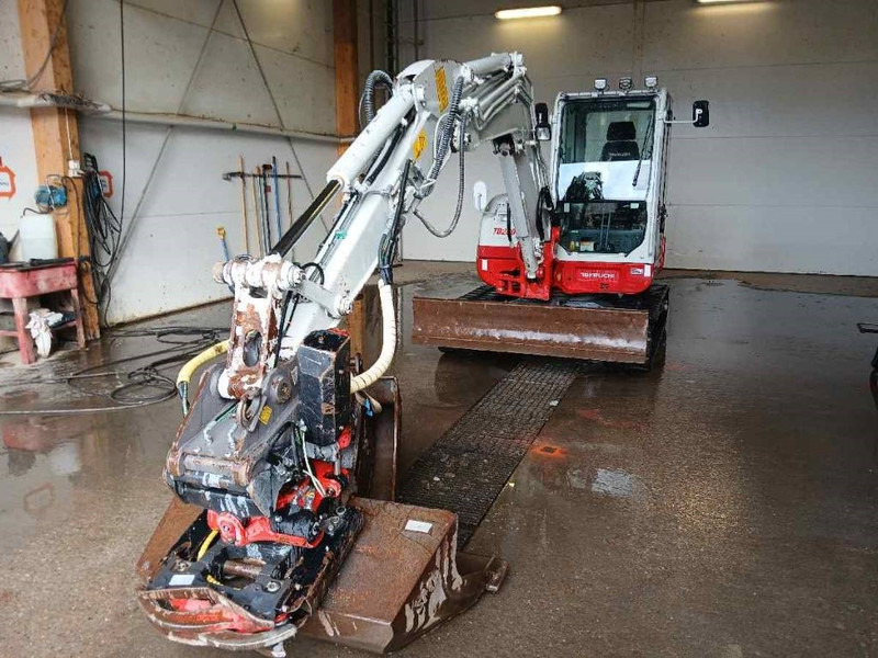 Takeuchi TB 260 - Mini excavator: picture 3 Takeuchi TB 260 - Mini excavator: picture 3