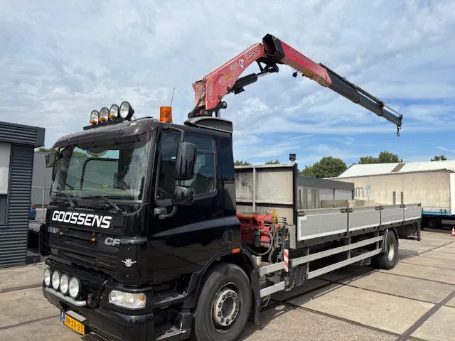 DAF CF 75.250 4x2 Fassi F215 crane Radio controlled Flat bed body - Crane truck: picture 2 DAF CF 75.250 4x2 Fassi F215 crane Radio controlled Flat bed body - Crane truck: picture 2