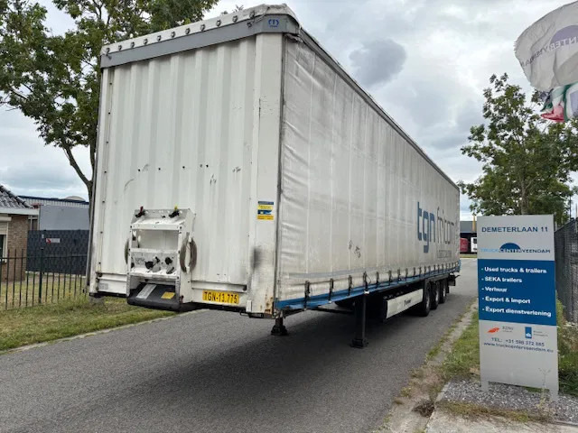 Krone Mega Liner Volume 3 axle curtainslider 5 units available - Closed box semi-trailer: picture 1 Krone Mega Liner Volume 3 axle curtainslider 5 units available - Closed box semi-trailer: picture 1