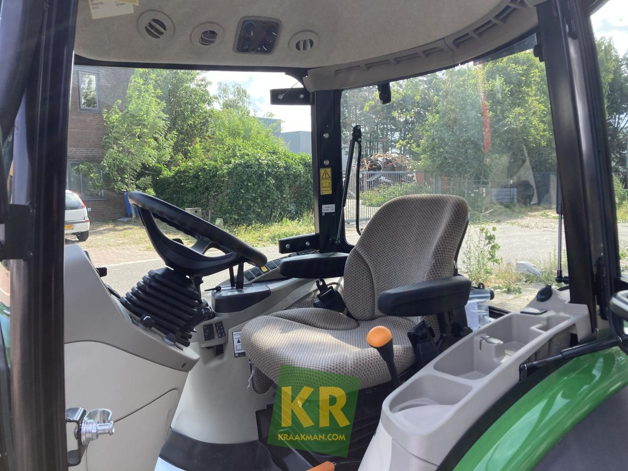 3046R John Deere - Compact tractor: picture 4 3046R John Deere - Compact tractor: picture 4