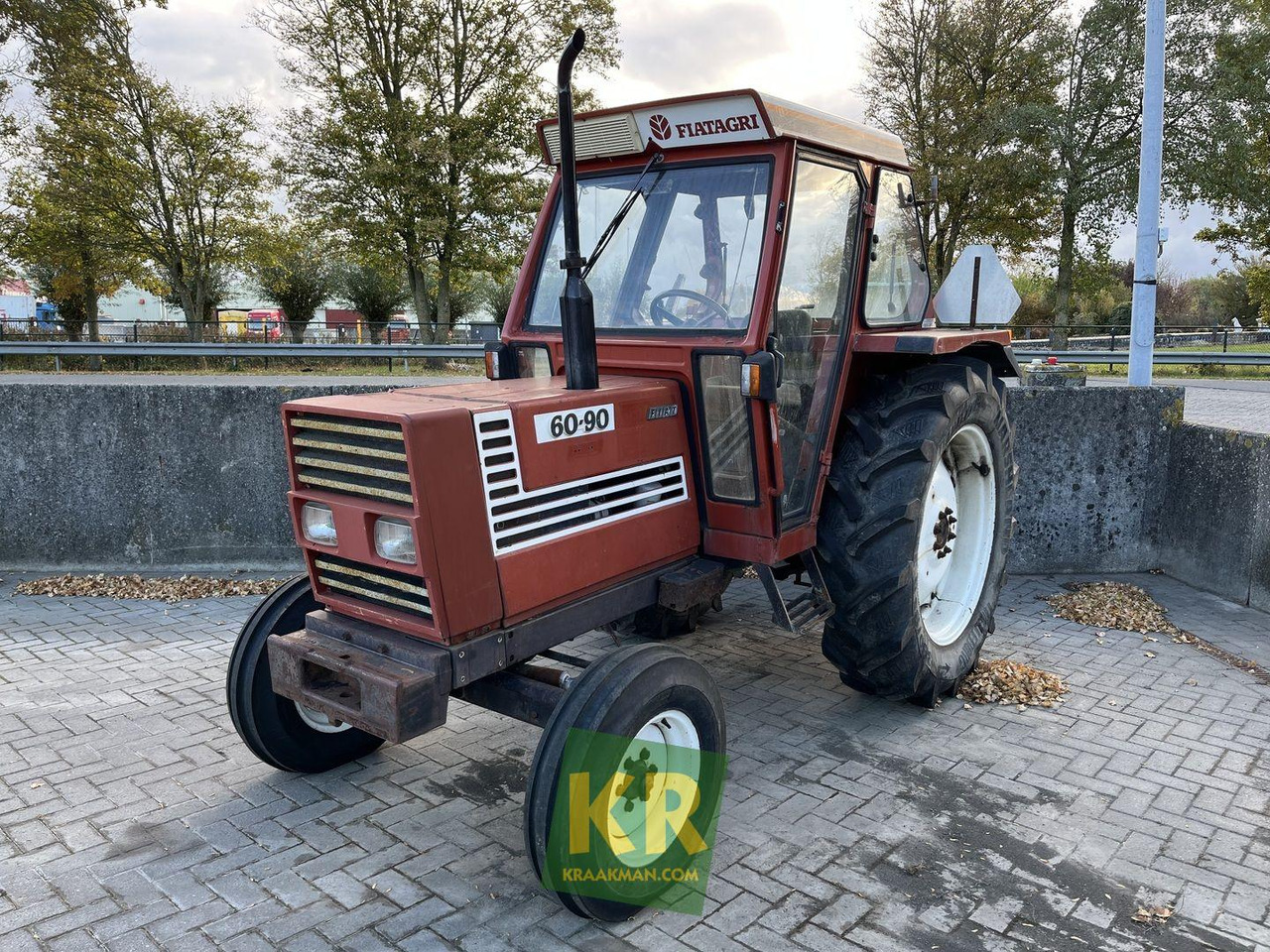 60-90 tractor Fiat - Farm tractor: picture 4 60-90 tractor Fiat - Farm tractor: picture 4