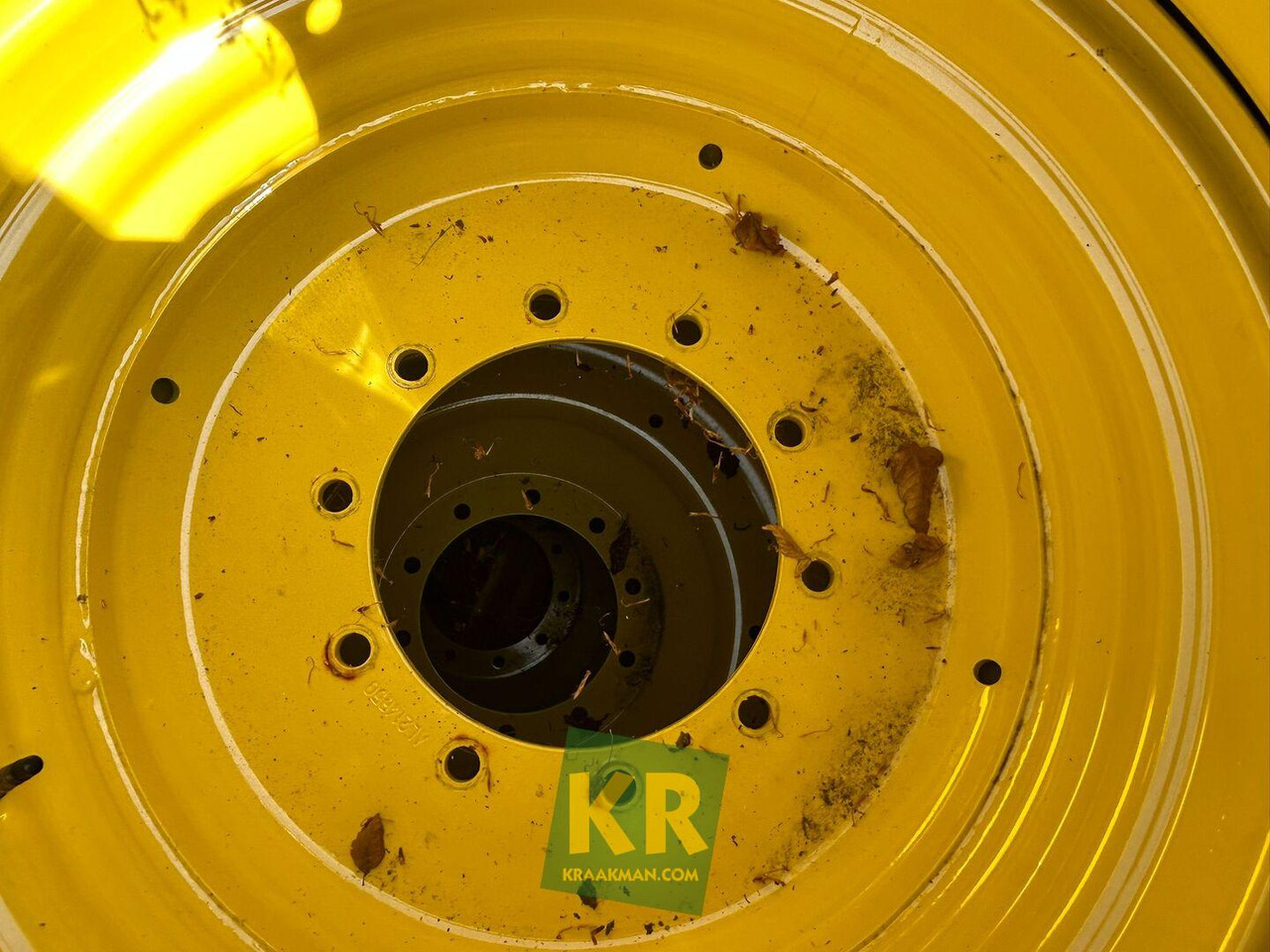 Bridgestone Banden Bridgestone - Wheel and tire package for Agricultural machinery: picture 2 Bridgestone Banden Bridgestone - Wheel and tire package for Agricultural machinery: picture 2