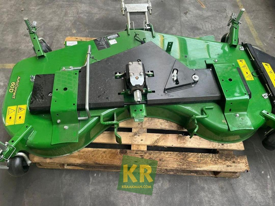 John Deere 60D IN. - Garden mower: picture 2 John Deere 60D IN. - Garden mower: picture 2