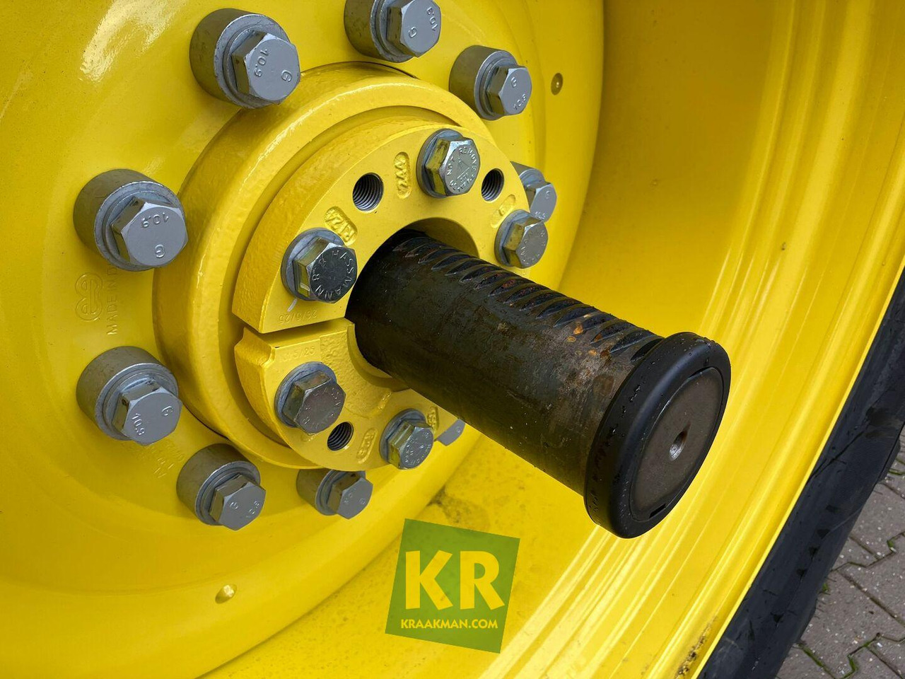 John Deere 6M 155 - Farm tractor: picture 3 John Deere 6M 155 - Farm tractor: picture 3