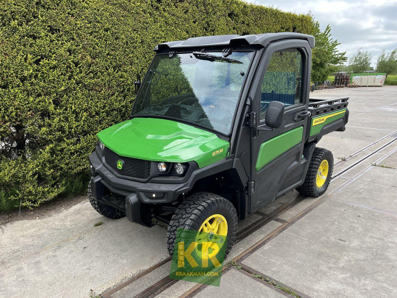 John Deere XUV875M - Side-by-side/ ATV: picture 1 John Deere XUV875M - Side-by-side/ ATV: picture 1