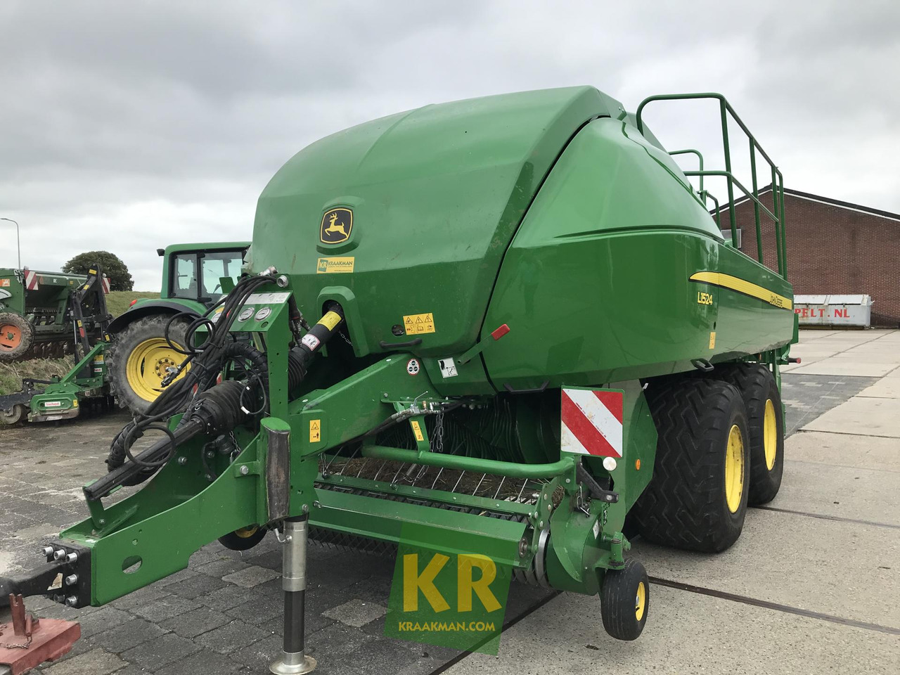 L1524 John Deere - Square baler: picture 5 L1524 John Deere - Square baler: picture 5