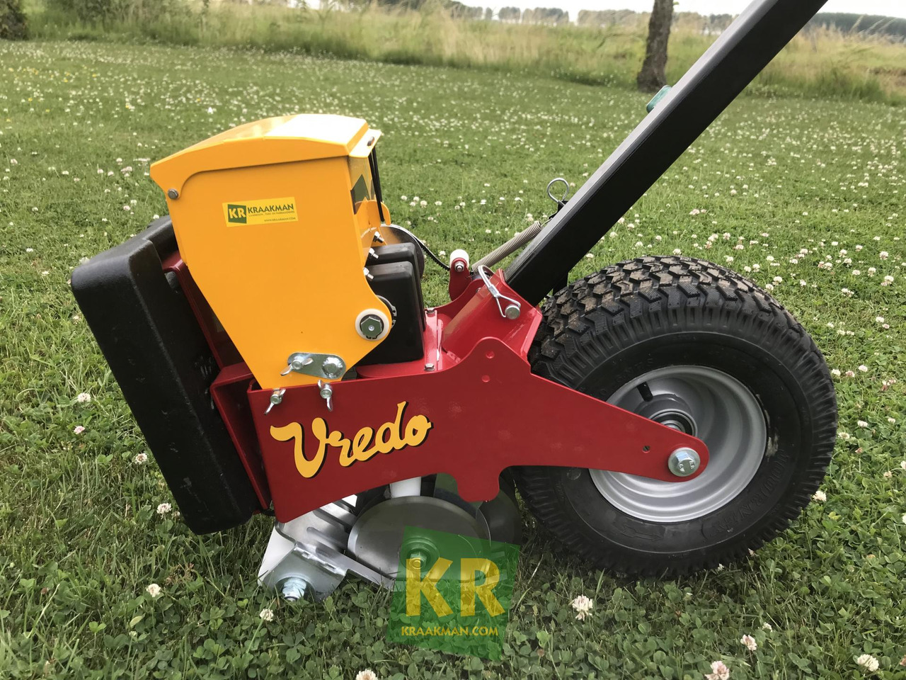 Vredo Turf Buddy - Soil tillage equipment: picture 2 Vredo Turf Buddy - Soil tillage equipment: picture 2