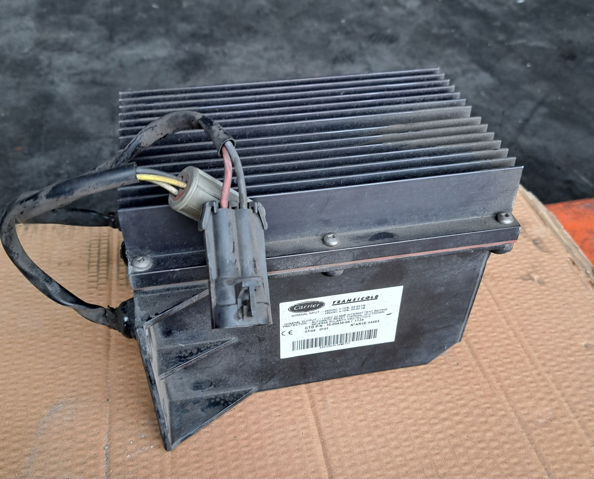 BATTERY CHARGER 12V – VECTOR - Battery: picture 1 BATTERY CHARGER 12V – VECTOR - Battery: picture 1