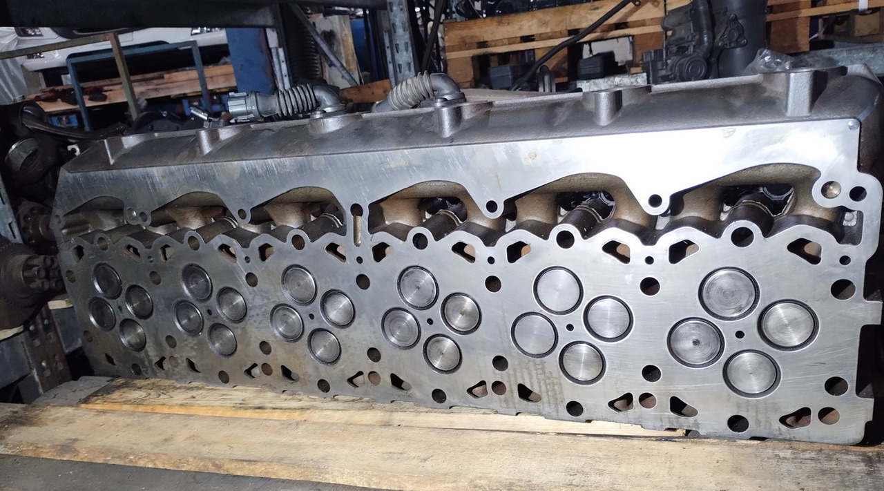 GŁOWICA SILNIKA DAF XF105 410 460 CF85 EURO5 E5 0963466 - Cylinder head: picture 2 GŁOWICA SILNIKA DAF XF105 410 460 CF85 EURO5 E5 0963466 - Cylinder head: picture 2
