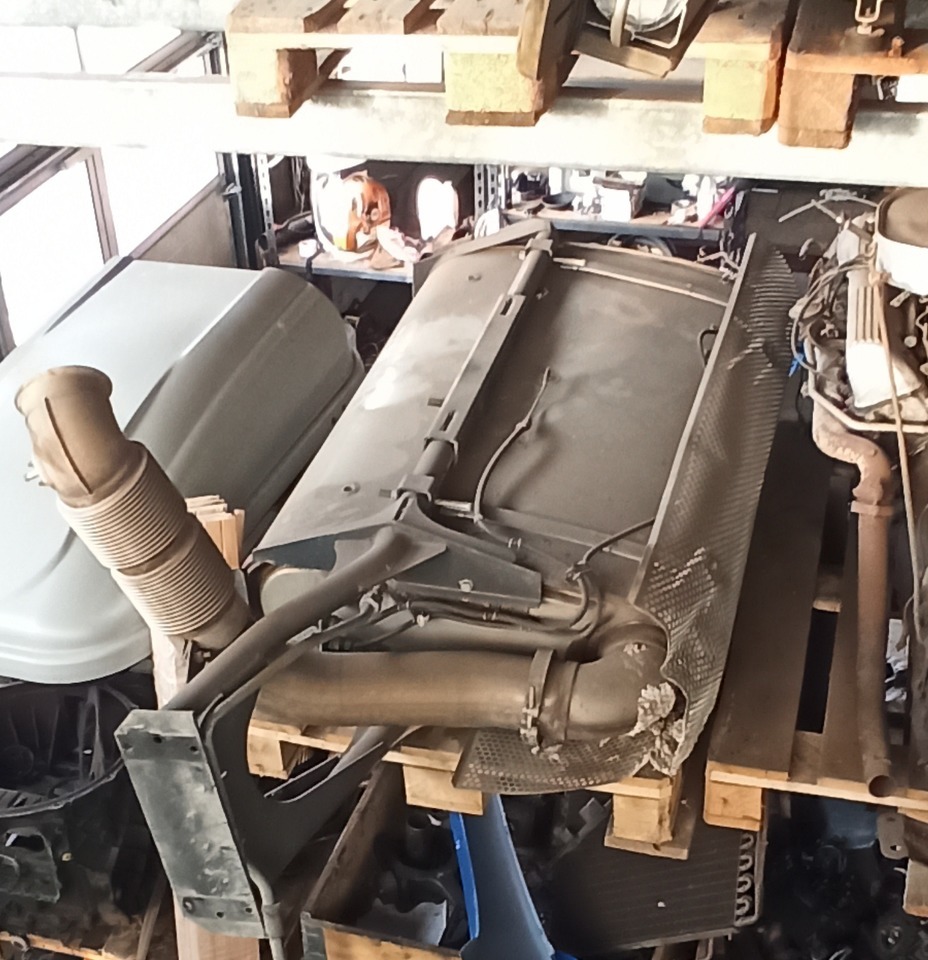 MERCEDES-BENZ ACTROS MP3 E5 8x4 8x6 8x8 3241 3244 4141 4144 4146 - Muffler for Truck: picture 1 MERCEDES-BENZ ACTROS MP3 E5 8x4 8x6 8x8 3241 3244 4141 4144 4146 - Muffler for Truck: picture 1