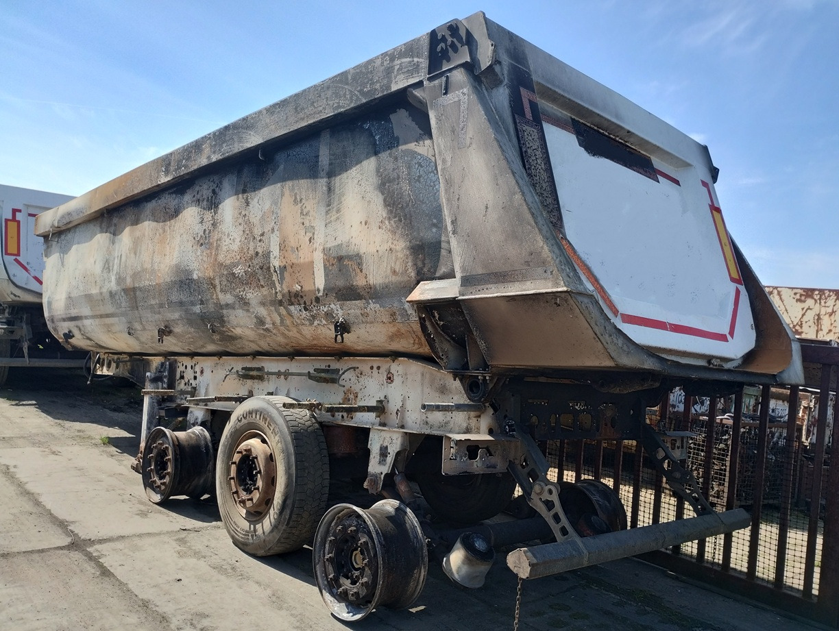 SCHMITZ CARGOBULL GOTHA SGF S3 39 2015 - Tipper semi-trailer: picture 4 SCHMITZ CARGOBULL GOTHA SGF S3 39 2015 - Tipper semi-trailer: picture 4