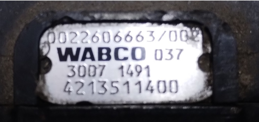 STEROWNIK BIEGÓW Mercedes Actros MP2 MP3 0022606663 4213511400 - Gearbox and parts: picture 3 STEROWNIK BIEGÓW Mercedes Actros MP2 MP3 0022606663 4213511400 - Gearbox and parts: picture 3