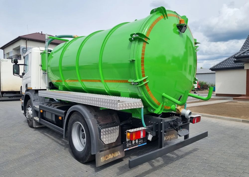 Scania P360 - Garbage truck: picture 3 Scania P360 - Garbage truck: picture 3