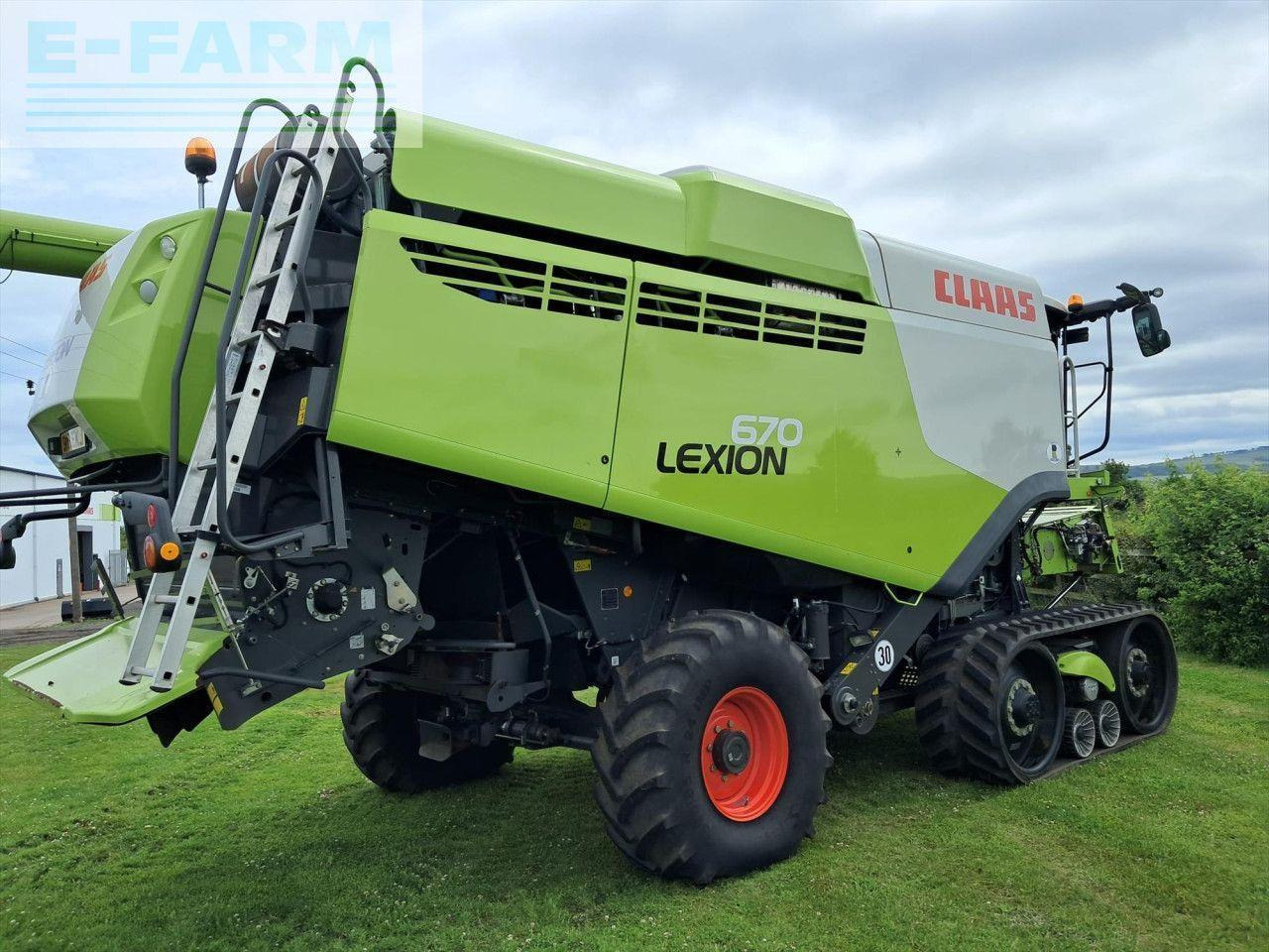 CLAAS LEXION 670TT - Combine harvester: picture 1 CLAAS LEXION 670TT - Combine harvester: picture 1