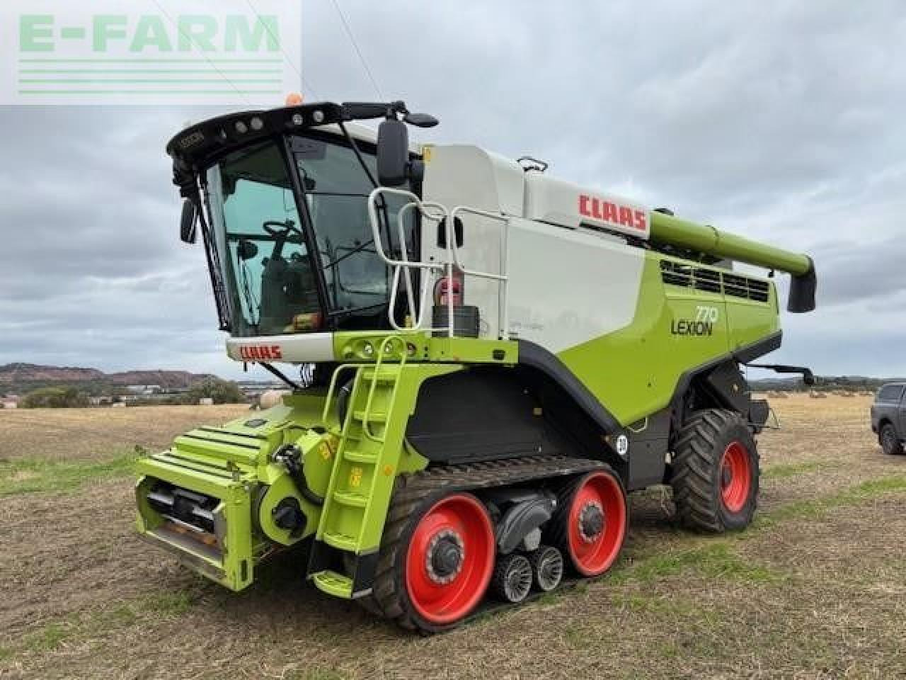 CLAAS LEXION 770 TT - Combine harvester: picture 1 CLAAS LEXION 770 TT - Combine harvester: picture 1