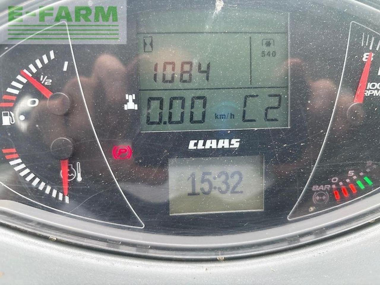 Farm tractor CLAAS arion 460: picture 12