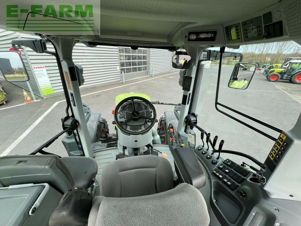 Farm tractor CLAAS arion 530 cis CIS: picture 11